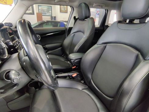 Used 2016 MINI Cooper S image 15