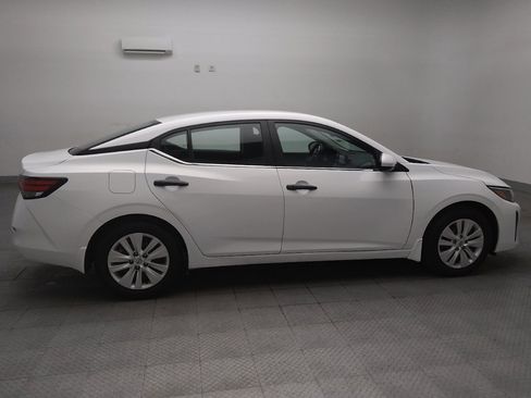 Used 2025 Nissan Sentra S FWD image 10
