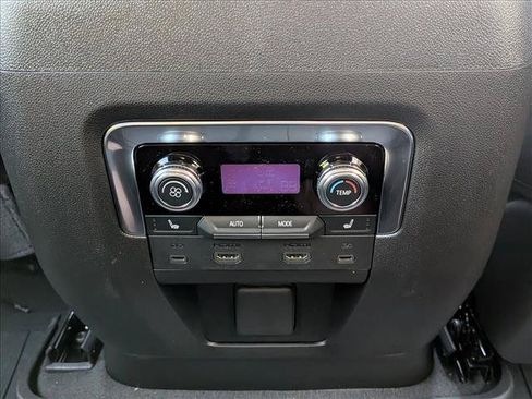 New 2026 GMC Yukon XL Elevation w/ Elevation Premium Package AWD/4WD image 21