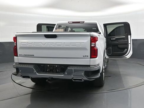 Used 2025 Chevrolet Silverado 1500 LTZ AWD/4WD image 47