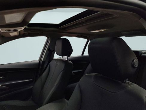 Used 2014 BMW 320i xDrive Sedan image 13