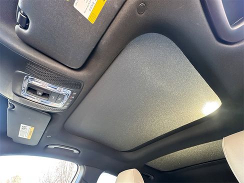 Certified 2026 Mercedes-Benz GLA 250 4MATIC image 32