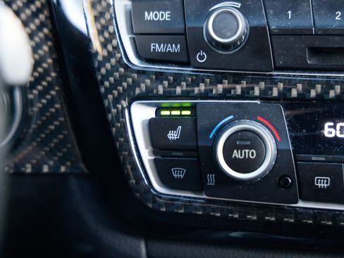 Used 2018 BMW 340i xDrive Sedan w/ Premium Package image 37