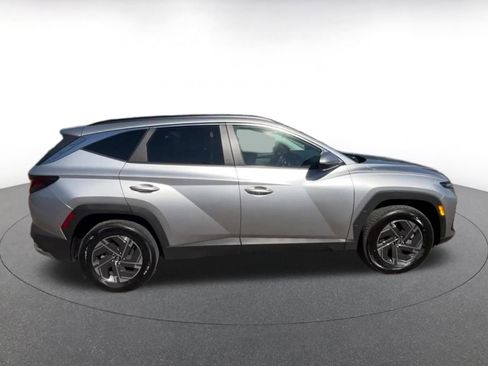 Used 2025 Hyundai Tucson Blue image 16