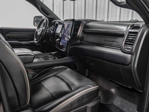 Used 2022 RAM 2500 Limited w/ Off Road Package image 12
