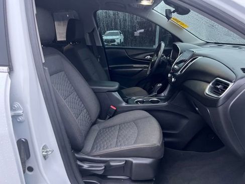 Used 2021 Chevrolet Equinox LT image 11