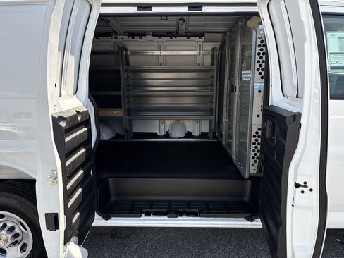 New 2025 Chevrolet Express 2500 w/ Driver Convenience Package image 24