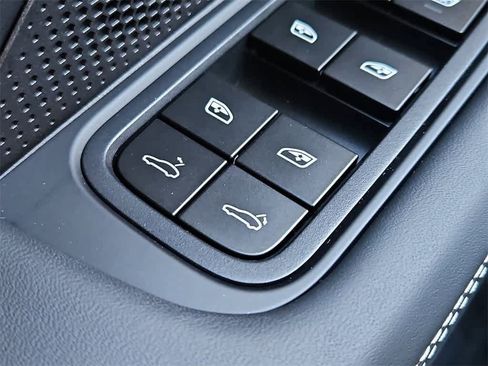 New 2026 Porsche Panamera 4 AWD/4WD image 22