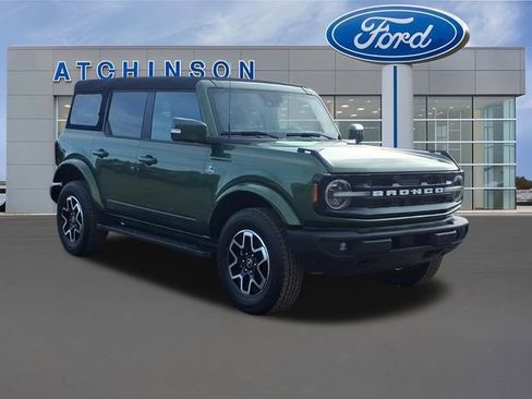 Certified 2024 Ford Bronco Outer Banks image 3
