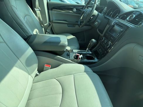 Used 2013 Buick Enclave Leather FWD image 5