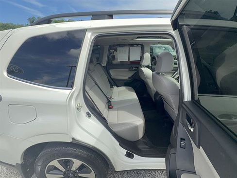 Used 2018 Subaru Forester 2.5i Limited AWD/4WD image 23