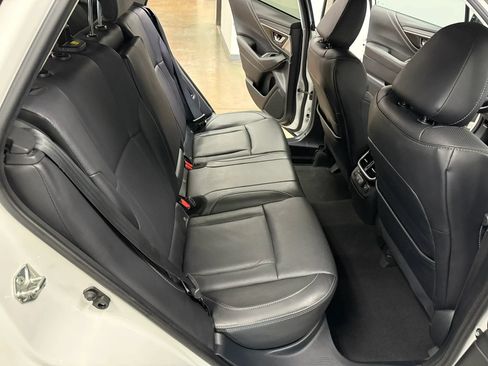 Used 2020 Subaru Outback Limited AWD/4WD image 12
