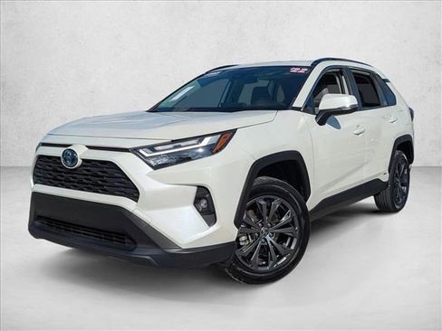 Certified 2022 Toyota RAV4 XLE Premium image 1