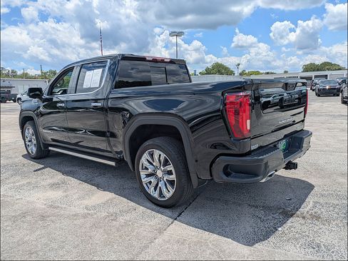 Used 2025 GMC Sierra 1500 Denali w/ Denali Reserve Package AWD/4WD image 5