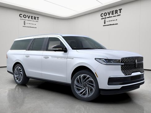 New 2026 Lincoln Navigator L Reserve image 7