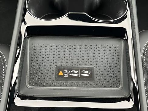 New 2025 Chevrolet Blazer EV LT image 29