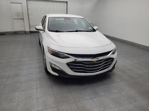 Used 2020 Chevrolet Malibu LT FWD image 14