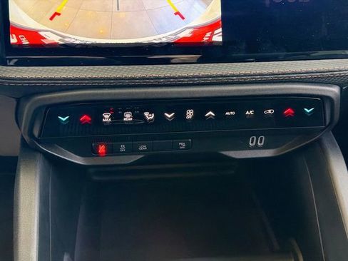 New 2026 Jeep Cherokee Limited image 15