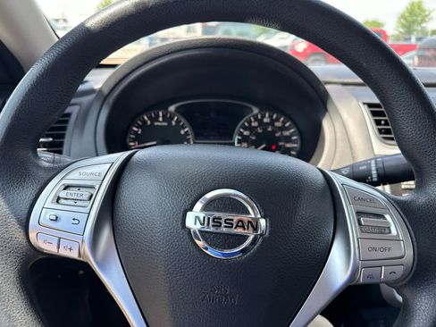 Used 2018 Nissan Altima 2.5 S w/ S Convenience Package FWD image 11
