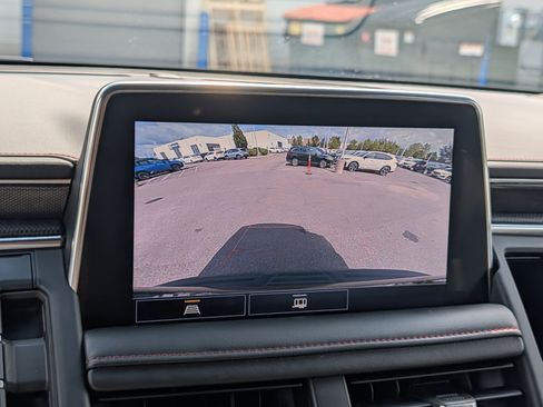 Used 2021 Chevrolet Suburban RST w/ Rear Media and Nav Package AWD/4WD image 28