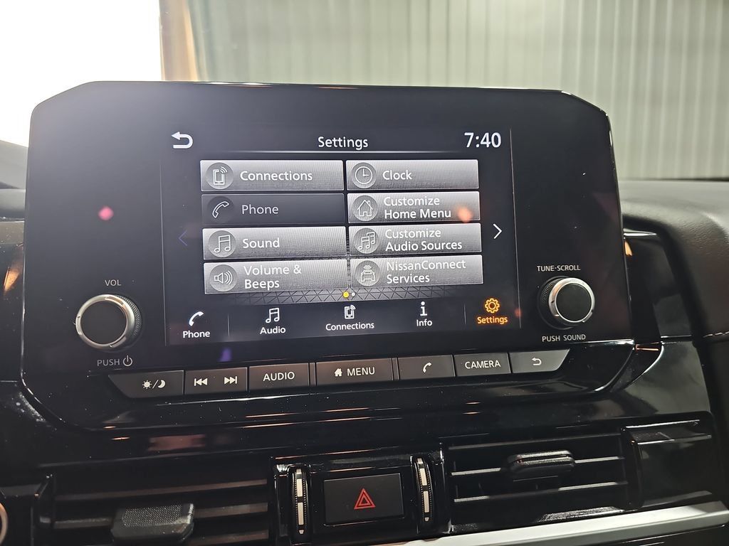 Certified 2024 Nissan Pathfinder SV AWD/4WD image 22