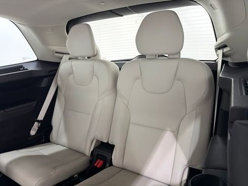 Used 2022 Volvo XC90 T8 Inscription Expression w/ Climate Package AWD/4WD image 18