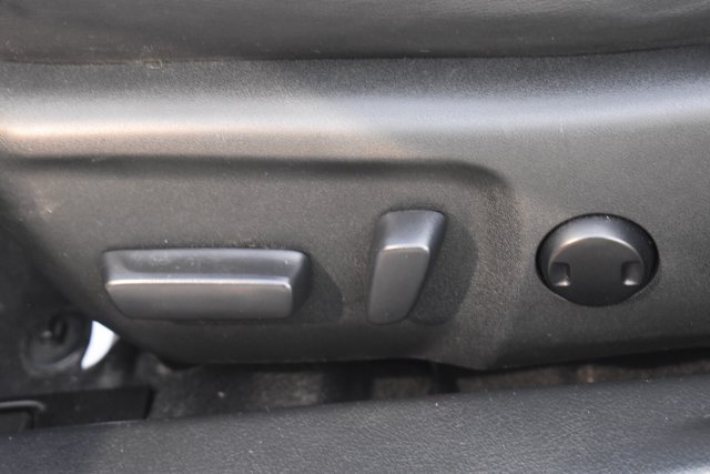 Used 2014 Toyota Camry SE FWD image 22