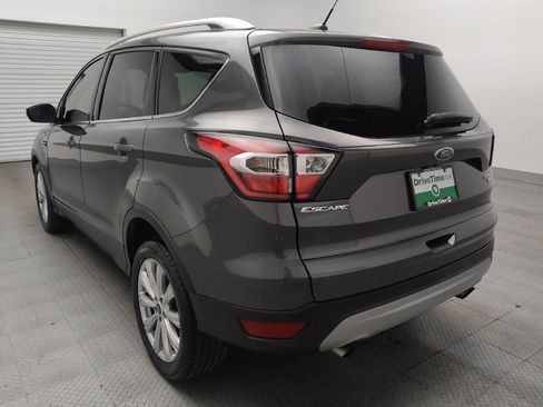 Used 2017 Ford Escape Titanium FWD image 5