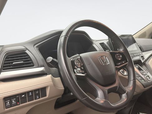 Used 2018 Honda Odyssey EX-L image 7