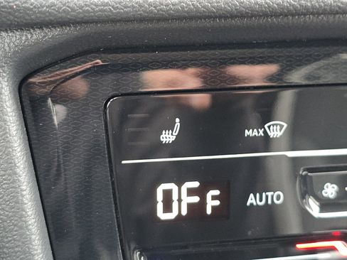 New 2026 Volkswagen Taos SE AWD/4WD image 22