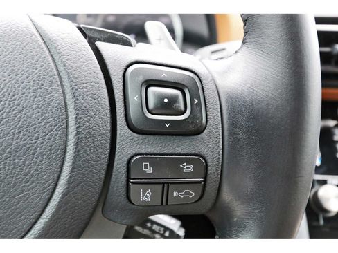Used 2024 Lexus IS 350 F Sport RWD image 16
