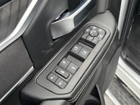 New 2026 RAM 2500 Big Horn AWD/4WD image 13