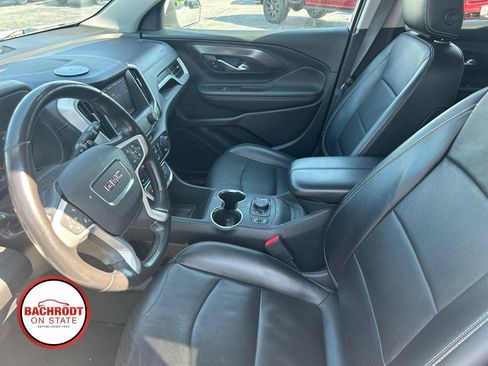 Used 2022 GMC Terrain SLT AWD/4WD image 9