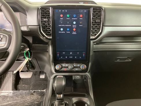 New 2026 Ford Ranger XLT w/ Equipment Group 301A High image 29