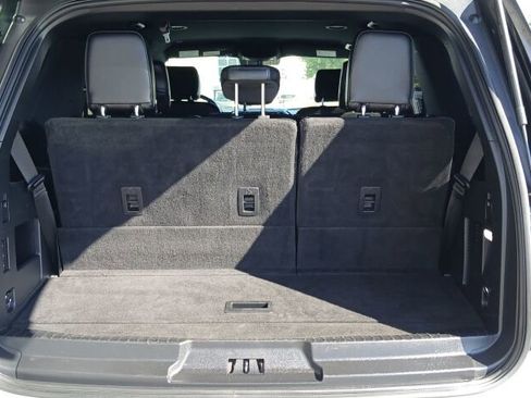 Used 2019 Ford Expedition XLT w/ Equipment Group 201A image 15