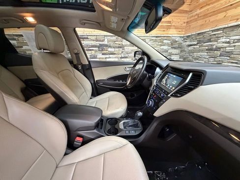 Used 2017 Hyundai Santa Fe Sport image 14
