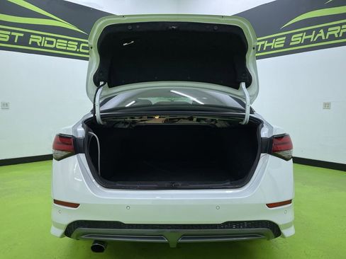 Used 2020 Nissan Sentra SR image 9