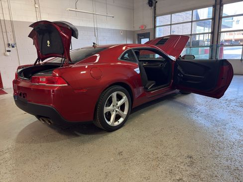 Used 2015 Chevrolet Camaro SS w/ Rear Vision Package RWD image 14