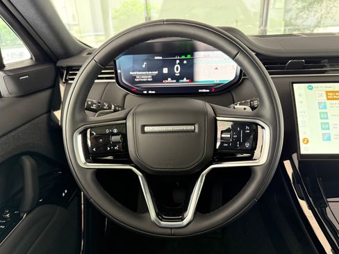 New 2026 Land Rover Range Rover Sport SE AWD/4WD image 11