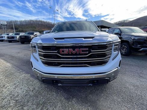 New 2026 GMC Sierra 1500 SLT w/ SLT Premium Plus Package AWD/4WD image 2