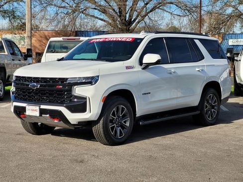 Used 2024 Chevrolet Tahoe Z71 w/ Luxury Package AWD/4WD image 4