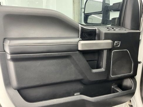 Used 2021 Ford F450 Platinum w/ Camper Package image 10