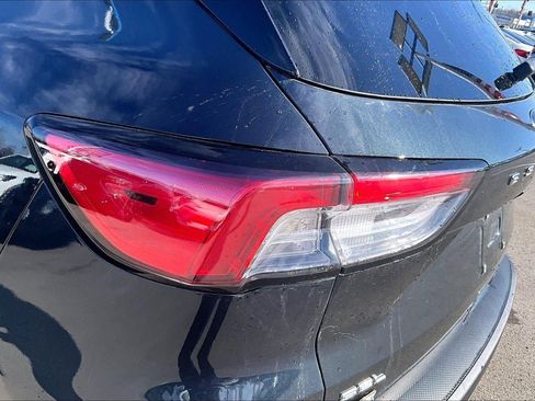 Used 2022 Ford Escape SEL image 23