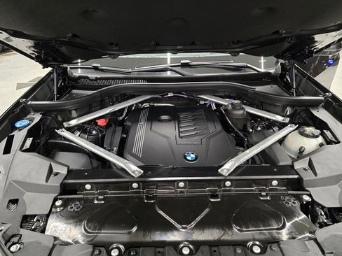 Used 2021 BMW X5 xDrive40i w/ Premium Package 2 image 14