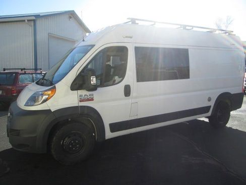 Used 2018 RAM ProMaster 2500 w/ Mopar Trailer Tow Group image 3
