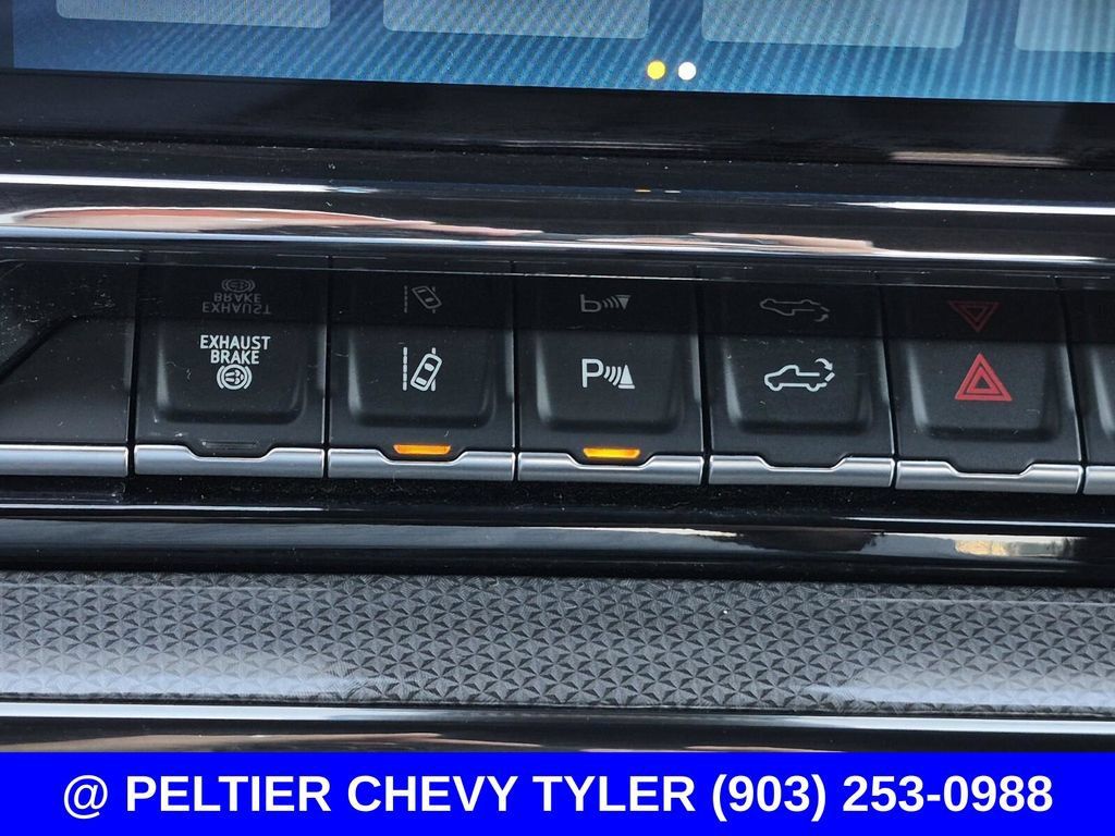 Used 2026 Chevrolet Silverado 2500 ZR2 w/ LPO, Dark Essentials Package AWD/4WD image 32