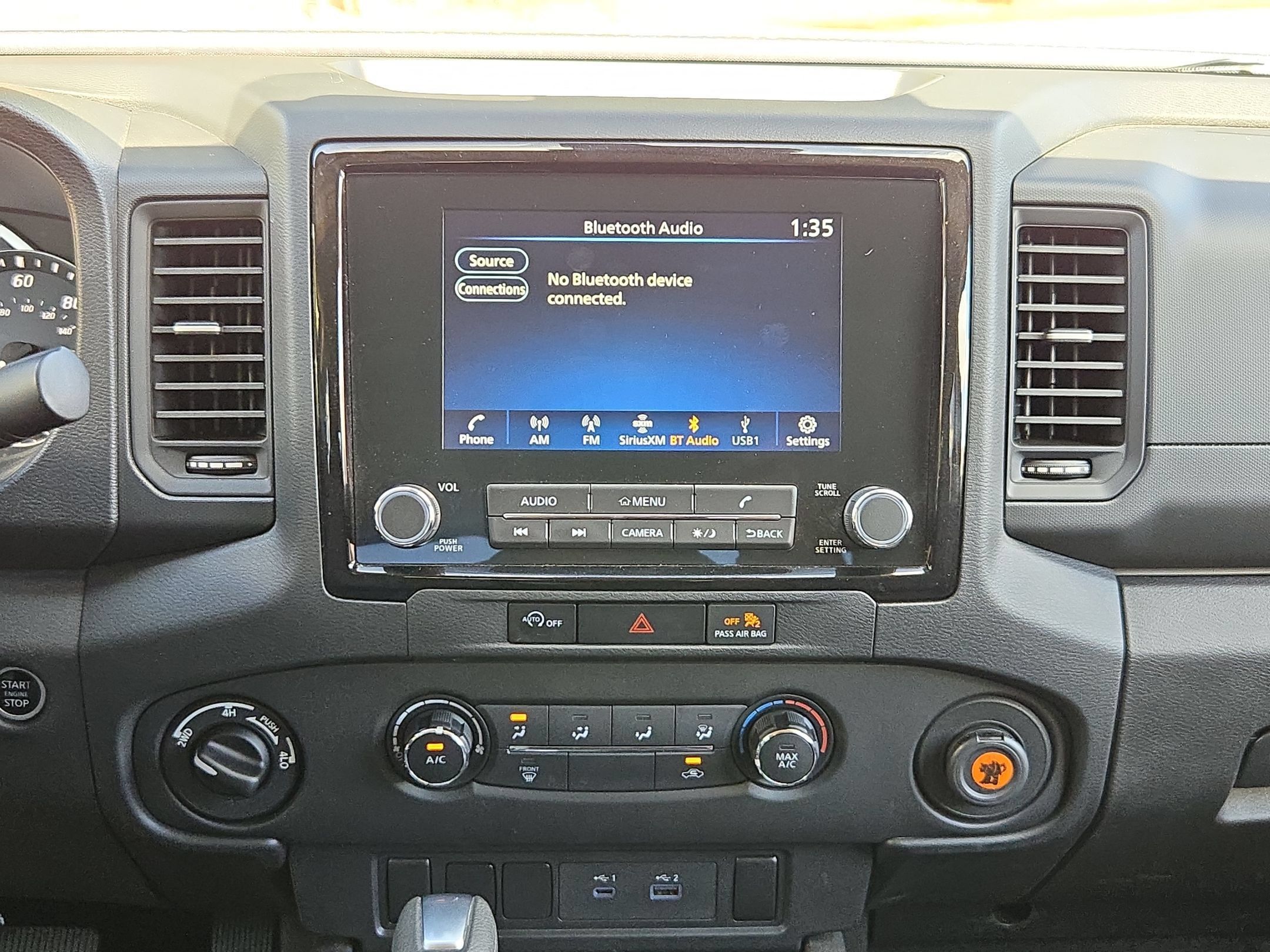 Used 2024 Nissan Frontier S w/ Tow Package AWD/4WD image 17