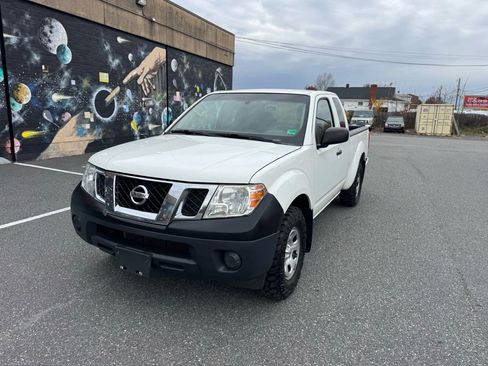 Used 2018 Nissan Frontier S w/ Work Truck Package image 7