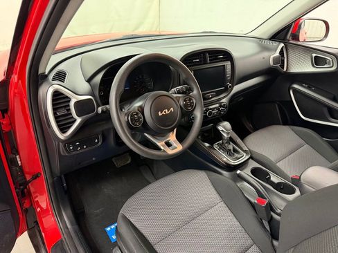 Used 2022 Kia Soul LX w/ Technology Package image 20