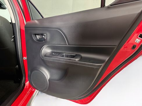 Used 2018 Toyota Prius C Two FWD image 28